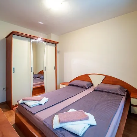 & Apartment